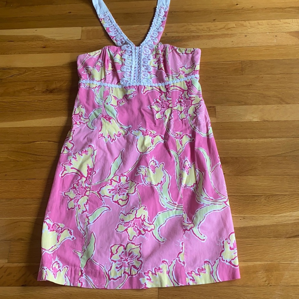Lilly Pulitzer size 8 halter dress